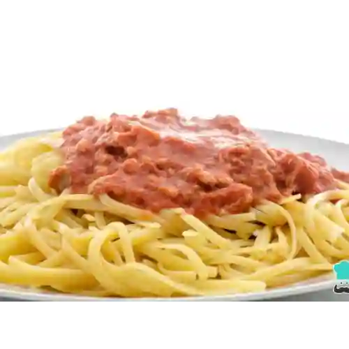 Spaghettis con Salsa Boloñesa