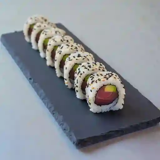 California maguro cheese roll