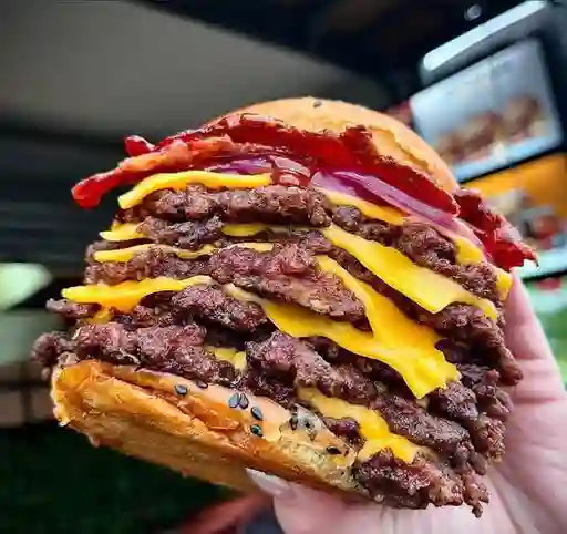 Ultra Bacon + Papas Fritas