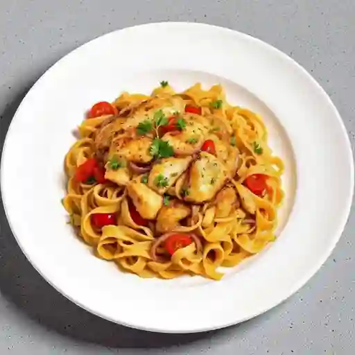 Fetuccini Saltado de Pollo