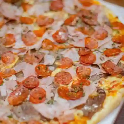Pizza Tutti Carni 38 Cms