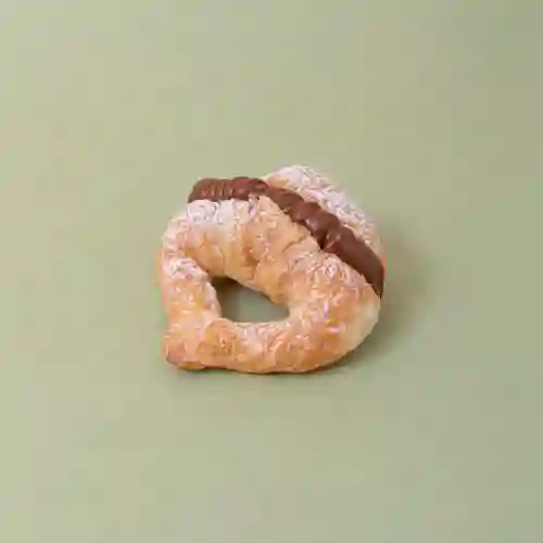 Medialuna con Dulce de Leche Coctel