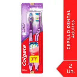 Colgate Cepillo De Dientes Triple Acción Suave 2U