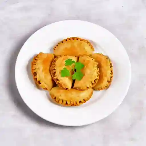 Empanadas De Carne Mechada Con Queso