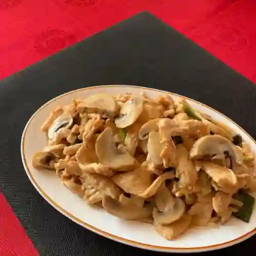Pollo Champiñón