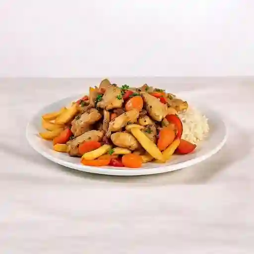 Pollo Saltado