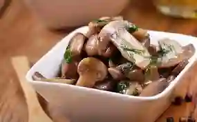 Champiñones Salteados