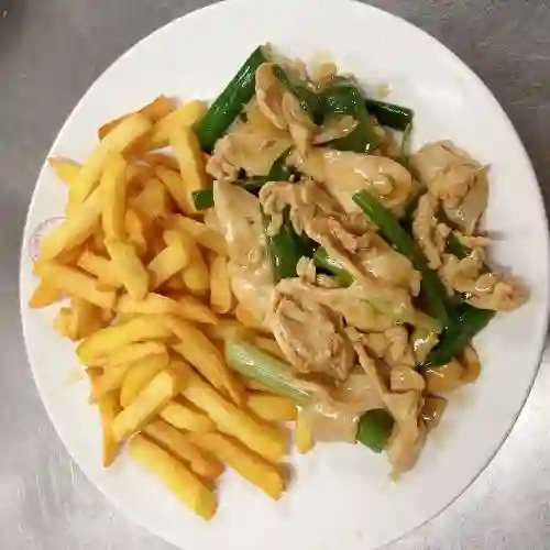 Pollo Mongoliano con Papas
