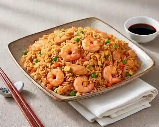 Pollo Camaron con Arroz Chaufán