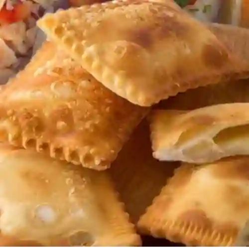 Docena Empanadas Coctel Queso