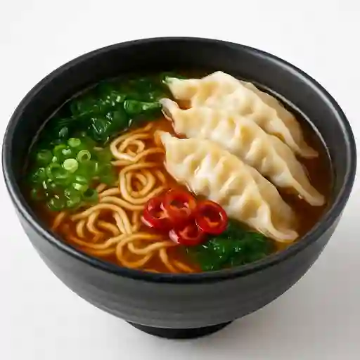 Ramen Sopa Con Gyozas