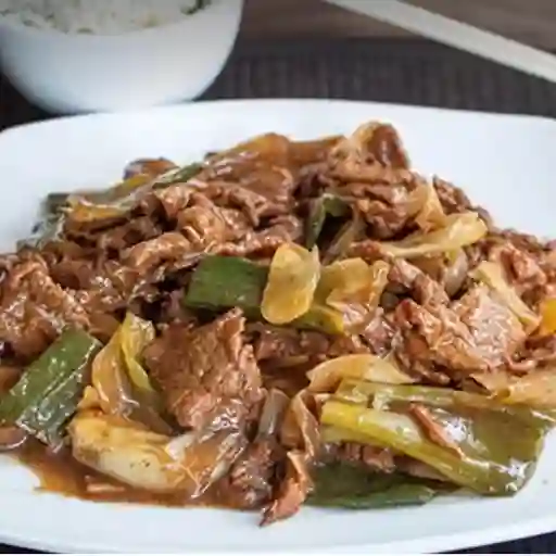 Colación carne mongoliana ají y arroz