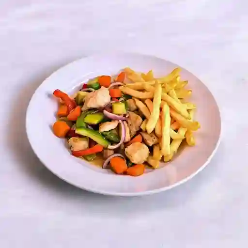 Chapsui Ave con Papas Fritas