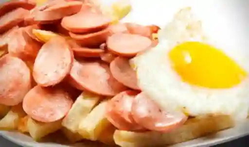 Salchipapa Especial Mediana