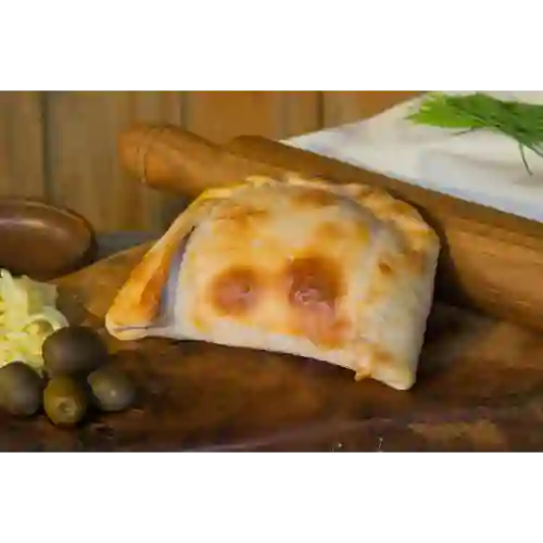 Empanada de Aceituna y Ciboulette