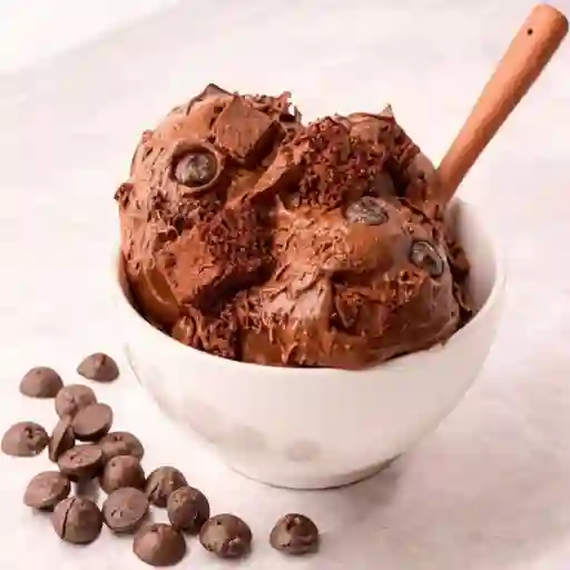 Helado chocolate con brownie