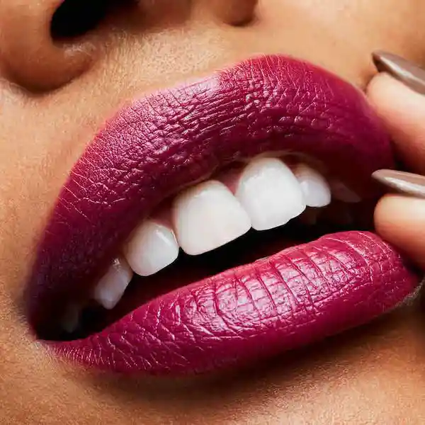 Mac Labial Satin Rebel