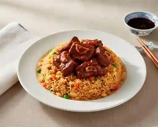 Diente de Carne con Arroz Chaufán