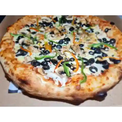 Pizza Vegetariana Familiar