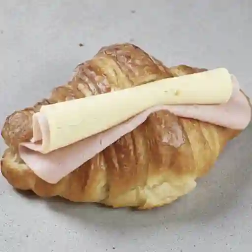 Medialuna Rellena de Jamon y Queso