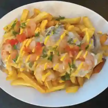 Papas con Camarones Trufados