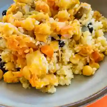 Curry de Garbanzos con Couscous y Verdur