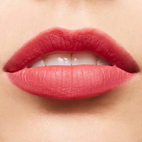 Kiss Mac Labial Powdera Little Tamed