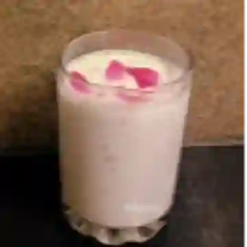 Milk Rose Shake 500 ml