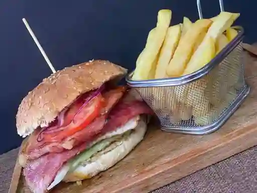 Hamburguesa de Chuleta Ahumada