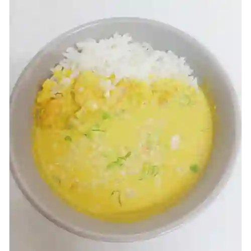 Camarón Al Curry Amarillo