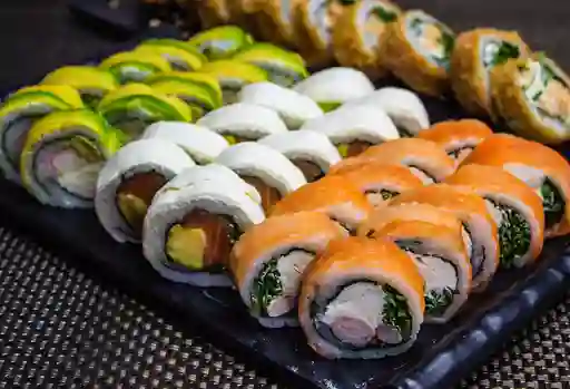 Akuma 7 60 Piezas Calientes con Topping