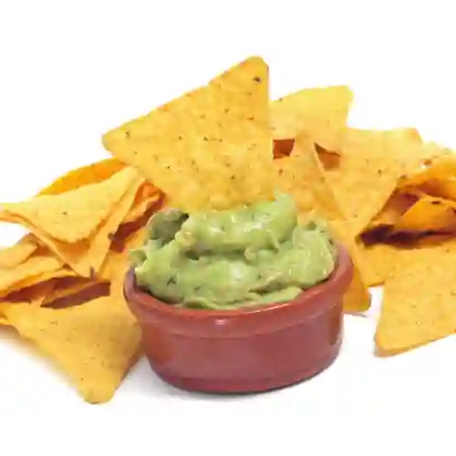 Nachos con Salsa Palta Jalapeño