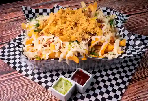 Papas Fritas con Pollo