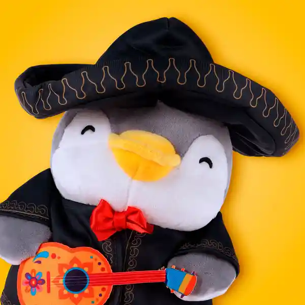 Peluche Pingüino Mariachi Miniso