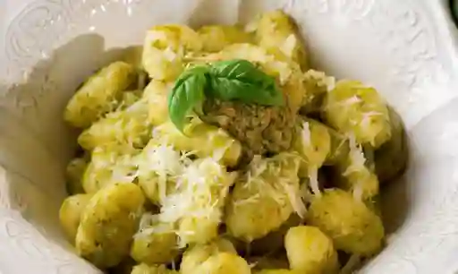 Al Pesto con Filete de Res