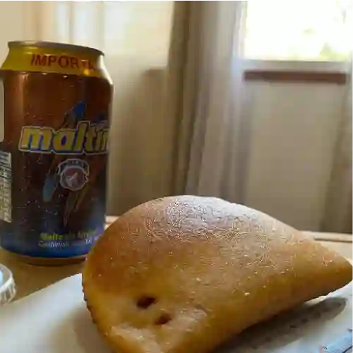 Empanada Plátano y Queso