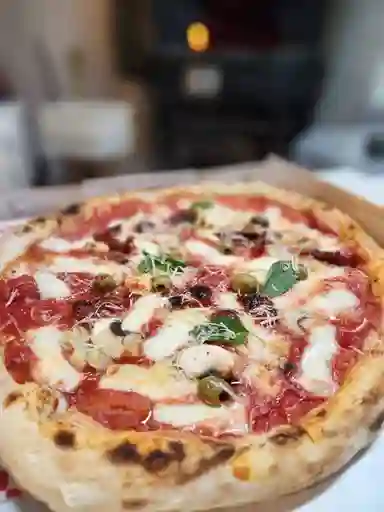 Leonella ( Pizza Familiar 36 Cms.)