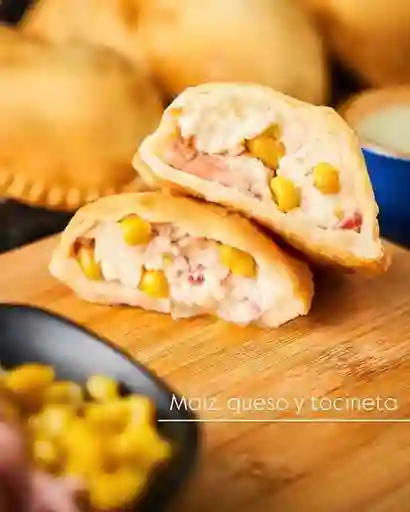 Pastel de Maíz, Queso y Tocineta