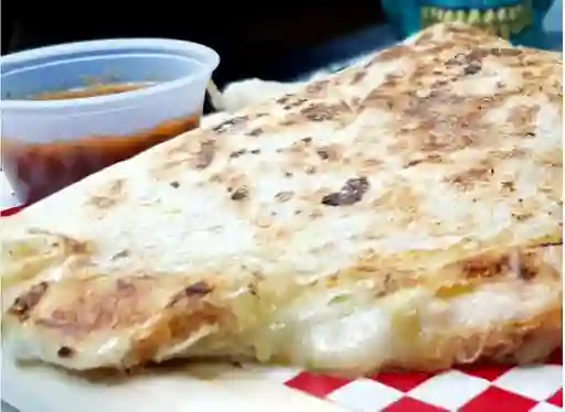 Quesadilla Mariachi