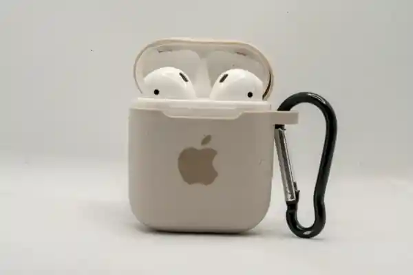 Funda Silicona Para AirPods 1Er y 2da Beige