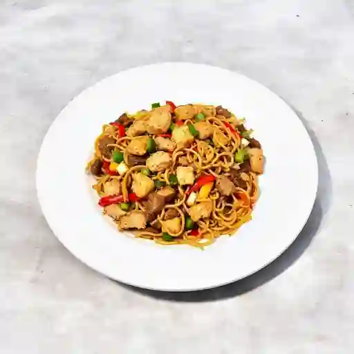 Tallarines Saltado 3 Sabores