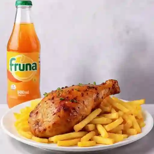 Trutro de Pollo Papa Frita y Bebida
