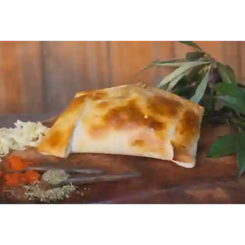 Empanada de Mechada Queso