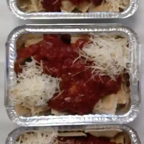 Ravioles Alcachofas Salsa Pomodoro