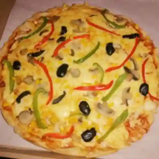 Pizza Vegetariana Familiar