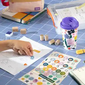 Vaso Térmico Plástico Con Diseño Morado 400 mL