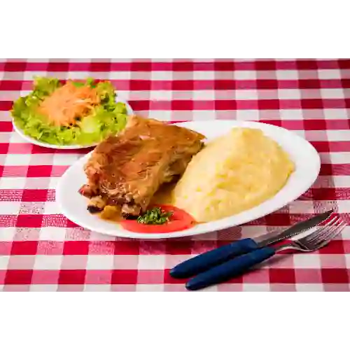 Costillar de Cerdo + Agregado + Ensalada