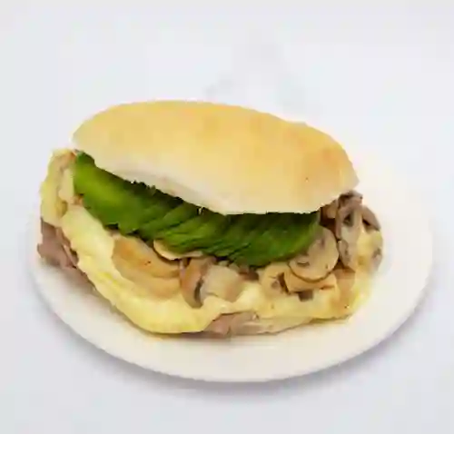 Sandwich Luco Champiñón Palta