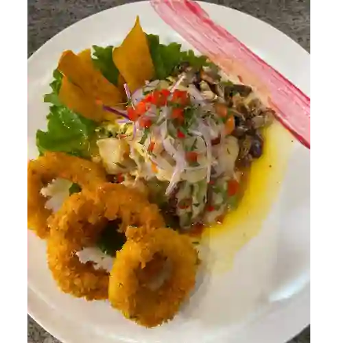 Ceviche Mixto