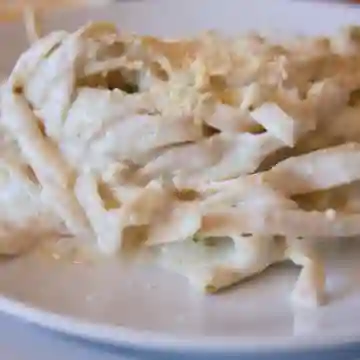 Pasta a Elección con Salsa Peperoncino